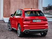 Audi RS Q3 Puzzle Assembly